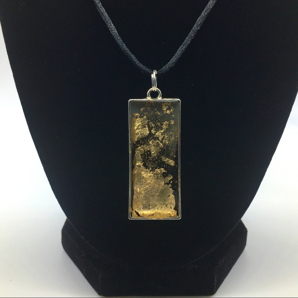 Handmade Black-Gold Necklace